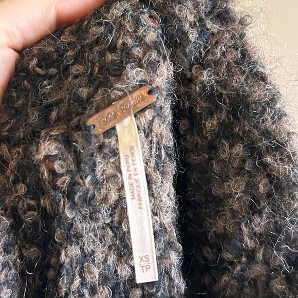 Oversize Free People 100% Wool Sweater - Picture 2 of 2